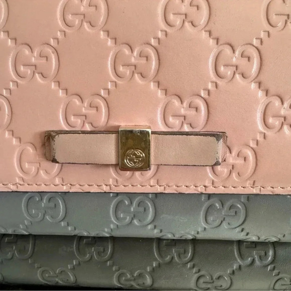 Gucci Pink and Gray Embossed Wallet - Picture 4 of 14